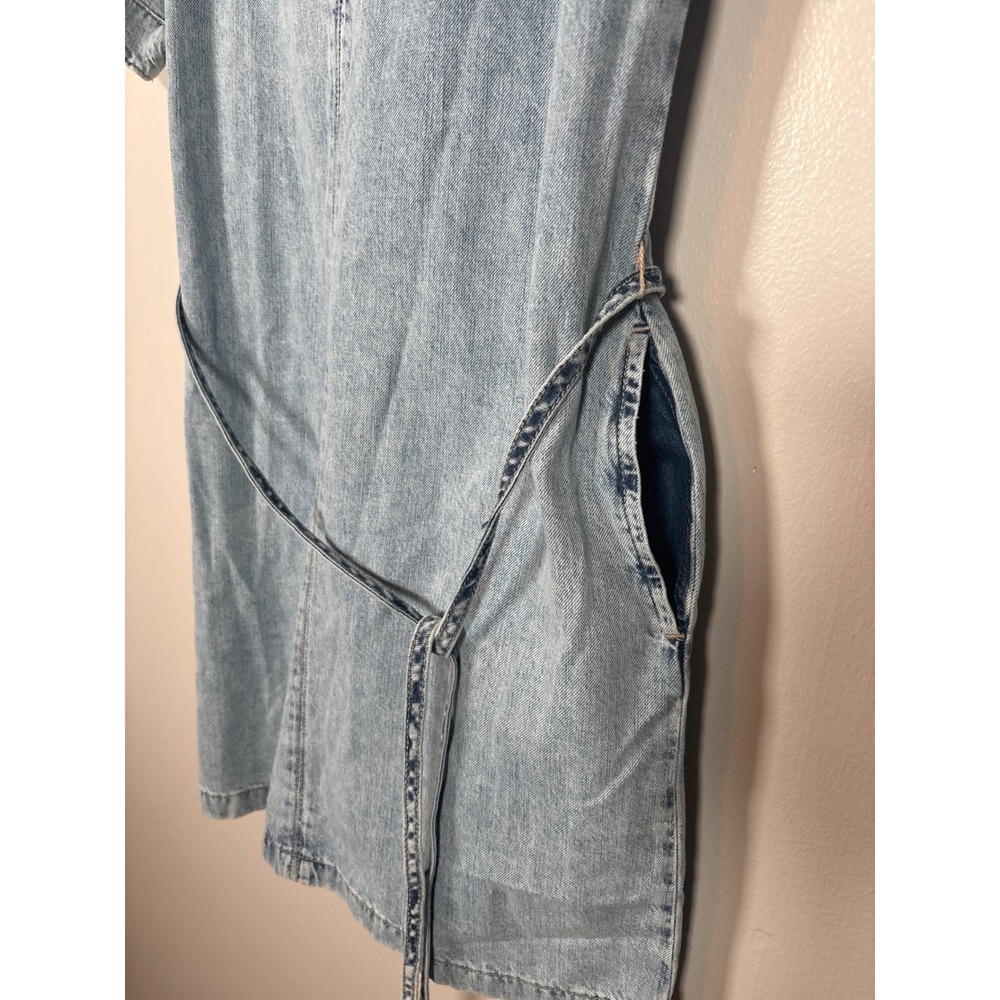 FRAME Breezy Denim Mini Dress Light Wash Blue Cotton V-Neck Belted XS KMDR029 - Picture 7 of 7